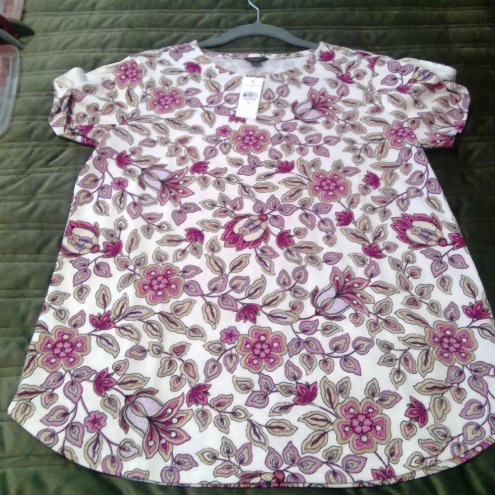 Ann Taylor Floral Top New With Tags - Picture 5 of 9